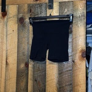 TnaAction biker shorts